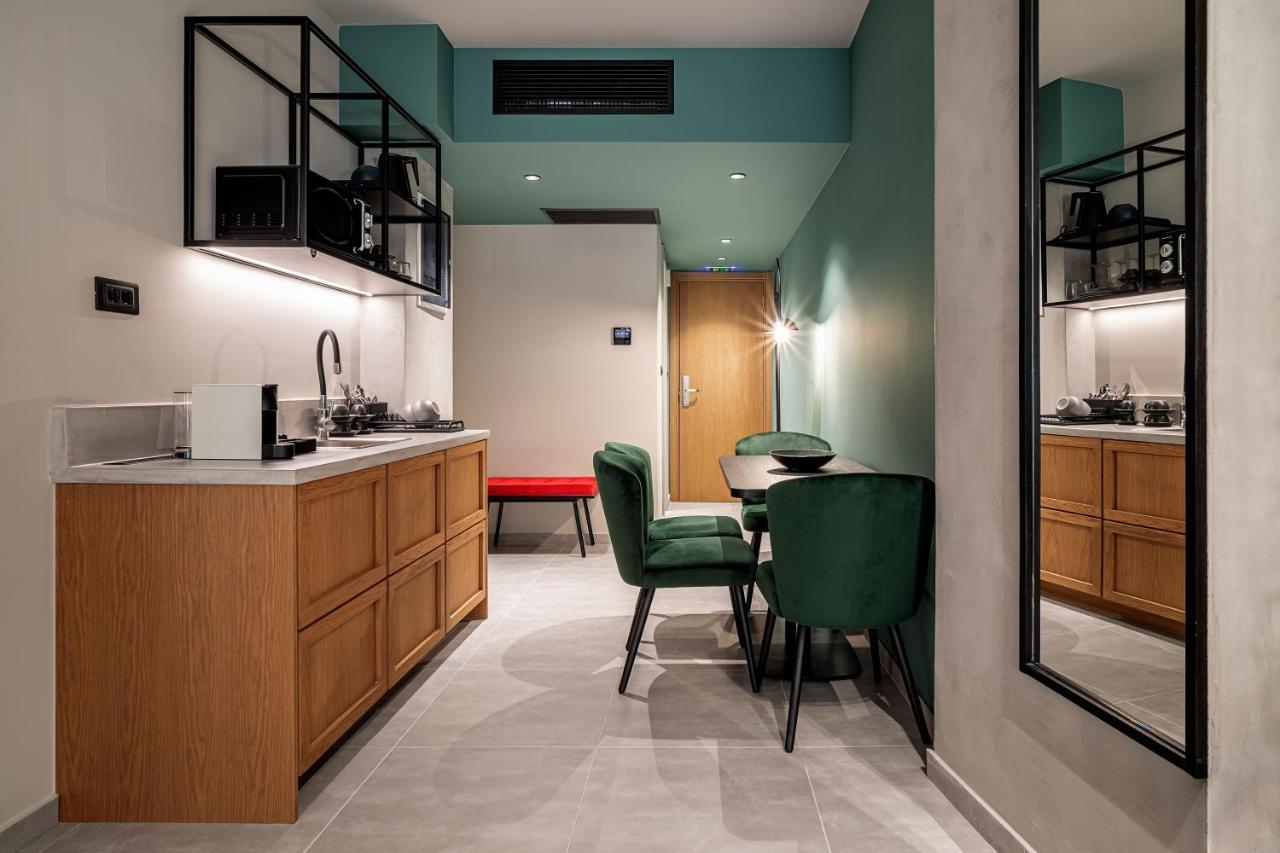 Bob W Akadimia Athens Hotel Екстериор снимка