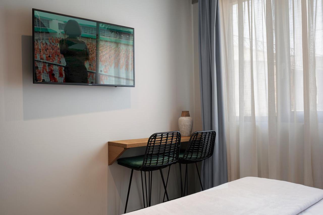 Bob W Akadimia Athens Hotel Екстериор снимка