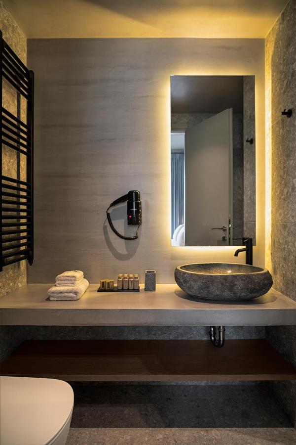 Bob W Akadimia Athens Hotel Екстериор снимка