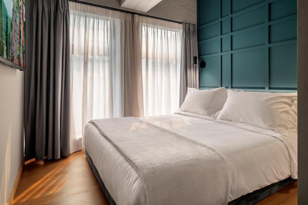Bob W Akadimia Athens Hotel Екстериор снимка